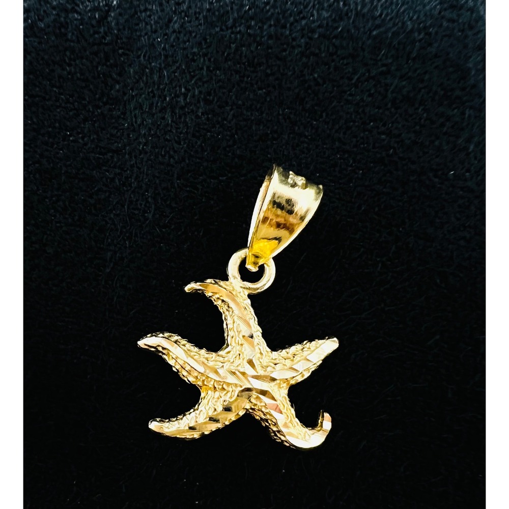 14K Yellow Gold Starfish Necklace Pendant Diamond Cut Nautical Charm